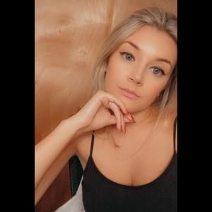 Meet your Posher, Kari